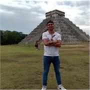 Hola! Soy docente con alrededor de 10 años de experiencia grandes colegios. Matemáticas, inglés, química, etc. Type me!