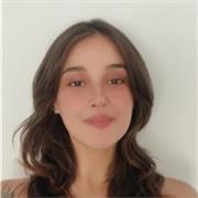 Profesora de apoyo escolar para estudiantes de primaria o ESO