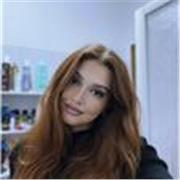 Laureanda in mediazione linguistica offre ripetizioni o aiuto compiti per le seguenti materie: lingue e materie umanistiche