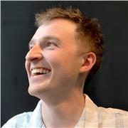 London based jazz pianist, classically trained, offering piano lessons from complete beginner to post grade 8 level