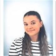 Diplômée d’une double licence de droit et LEA vous propose son aide pour les devoirs de la primaire au collège et du babysitting 