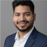 Profesor de Administración de empresas apto para todos los niveles