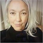 Online coach supporting neuro-unique students to organise, focus and succeed in their studies.