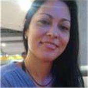 Empàtica, responsable, creativa, organizada, humilde, respetuosa, juguetona e ingeniosa