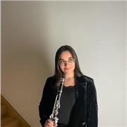 Imparto clases a todo tipo de edades interesadas en la música y también refuerzo de primaria y secundaria, con gran actitud por la enseñanza.
En Barcelona o alrededores