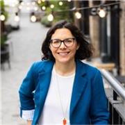 I teach English to adults online, with a particular focus on writing, including essays. I have a PhD in Creative Writing.