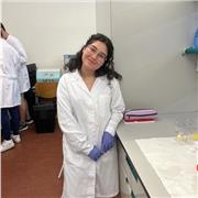 Estudiante de Biotecnología en la Universidad Miguel Hernández.