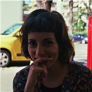 Insegnante laureata in filosofia e teoria della conoscenza offre aiuto preparazione esami, recupero debiti e acquisizione metodo di studio per scuole medie, superiori e università. Materie preferenziali: filosofia, storia, letteratura, italiano