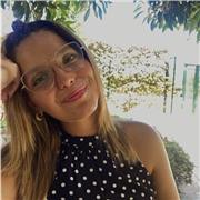 Laureata triennale in economia aziendale impartisce ripetizioni per ragazzi di scuola superiore