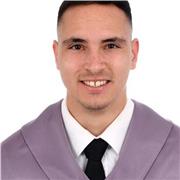 Entrenador de baloncesto adaptable a cualquier nivel y edad.