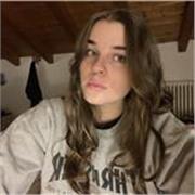 Laureanda in facoltà umanistica, offro ripetizioni e aiuto compiti