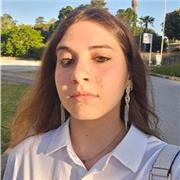 Studentessa di lettere moderne offre ripetizioni di storia (elementari e medie)