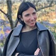 Sono una Product & UX/UI Designer con esperienza trasversale tra i settori Automotive, Fashion, Media ed Energy.