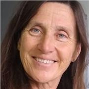 Je donne des cours particuliers de soutien scolaire en face à face aux enfants, collégiens et lycéens