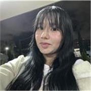 Profesora sin experiencia en área de español y sociales de manera online