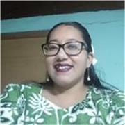 Maestra en línea de regularización en nivel primaria con experiencia en lectoescritura y barreras de aprendizaje