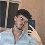 Profesor de guitarra pero también de lenguaje musical.