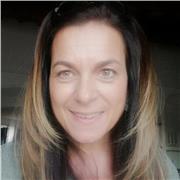 Formatrice professionnelle pour adultes diplômée, donne cours particuliers ou collectifs de français, pour adultes et à distance.