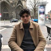 Bonjour,
Etudiant en prépa scientifique, je donne des cours de
mathématiques et de physiques pour les élèves du
collège et du lycée dans le secteur de Rouen.
J'ai déjà eu plusieurs élèves dont chacun a nettement
amélioré ses notes et ses résultats en