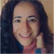 Profesora interdisciplinaria con formación en educación y ciencias