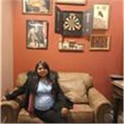Profesora de contabilidad para estudiantes, egresados y microempresarios