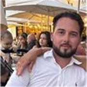  Professeur bilingue français-anglais, parfaitement biculturel, vous accompagne en visio dans l'apprentissage du français