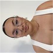 Estudiante de carrera de educación infantil, experiencia con niños entre 6-11 años y me encanta tratar con ellos. 