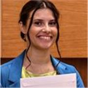 Laureata in lingue alla Cattolica di Bs.( inglese+francese). Posso aiutare con i compiti e indirizzare a un metodo di studio