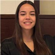 Estudiante de derecho en la universidad de Oviedo, imparto clases de historia, inglés y lengua castellana en nivel primaria y ESO