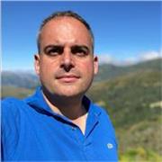 Profesor de Inglés con amplia experiencia en España e Reino Unido, se ofrece para dar clases de Inglés a todas las edades. Si quieres aprender inglés o te cuesta porque te sientes bloquead@, no dudes en ponerte en contacto conmigo. ¡Puedo ayudarte!
