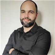 Desarrollador Full Stack en IBM ofrece clases de programación web dirigido a todas las edades y niveles