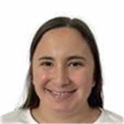 Profesora con el certificado de profesionalidad de ayuda a personas en situación de dependencia en instituciones sociales.