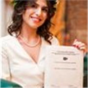 Mi chiamo Francesca e mi sono laureata in economia aziendale, se hai bisogno di aiuto per i compiti, contattami!