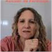 Soy farmacéutica y profe en farmacia. Por eso puedo dictar clases de muchas materias afines. No dudes en consultar