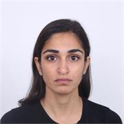 Professeure expérimentée, passionnée par l’enseignement, je vous accompagne pas à pas vers la réussite, où que vous soyez.