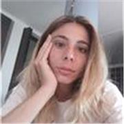 Studentessa offre lezioni private di inglese per adulti e bambini