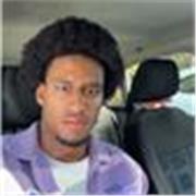 Étudiant mais enseigne le français et les sciences comme svt/anatomie. 