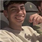 Estudiante recién graduado de bachillerato tecnológico, bueno con los números (física y mates) e inglés.
