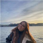 ciao! sono Valentina una studentessa universitaria, puoi chiedermi una mano nelle materie dove hai più bisogno!