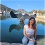 Profesora de lengua castellana y literatura para niños antes de la eso 