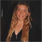 Estoy haciendo el programa de BBA en inglés en ESADE. Hablo inglés hace 7 años y he tenido clases particulares también. 