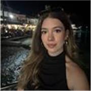 English Language Teaching student offering personalised online English lessons with a focus on grammar and vocabulary.