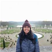 English tutor who teaches to all age groups