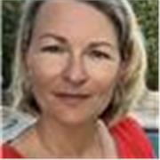 Dans l’enseignement depuis 2000, j’ai à cœur de transmettre mes connaissances et ma maîtrise des méthodologies juridiques avec professionnalisme et bienveillance. 