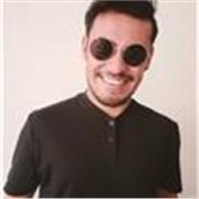 Porfesor de artes visuales, historia del arte, filosofía y dj