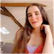 Etudiante en informatique et communication digitale en alternance.