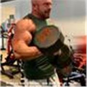 Entrenador personal con más de 20 años de experiencia. Fitness, musculación y mantenimiento