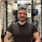 Je suis nutritherapeute et coach sportif, pratiquant la médecine fonctionnel pour tout réajustement physiologique en fonction de résultat sanguin qui selon interpréter par mes soin.
