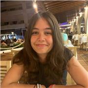 Soy estudiante de bachillerato con una gran pasión por las matemáticas. Me ofrezco a dar clases de forma divertida y clara