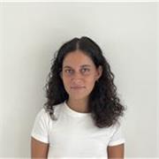 Profesora de inglés para niños, jóvenes y adultos. Edades: a partir de los 11 años. 